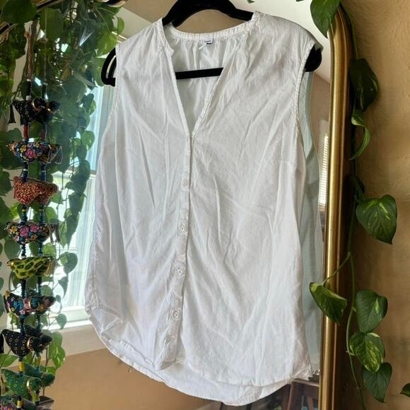 Old Navy White Cotton Blouse Tank V-Neck Size Medium - Picture 2 of 6